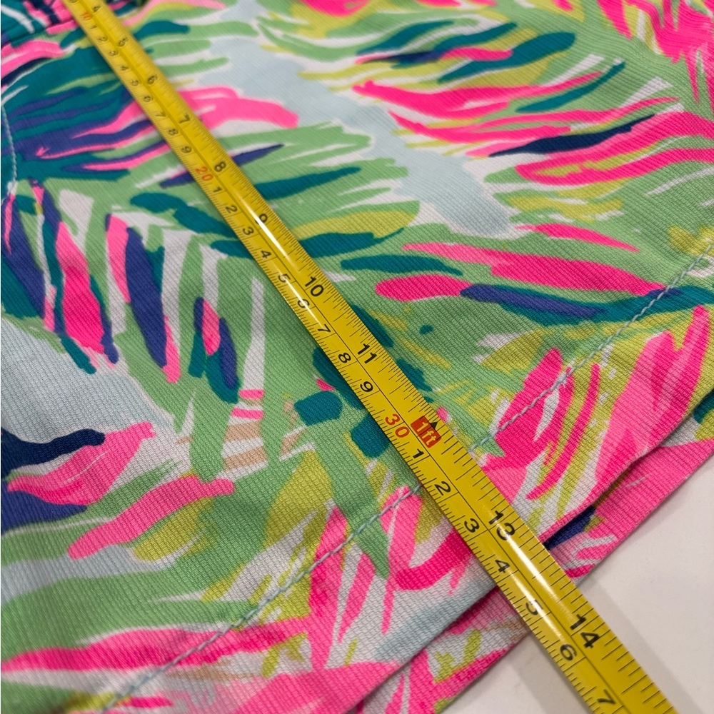 Lilly Pulitzer women’s size 6 tropical‎ print shorts. - Picture 7 of 8